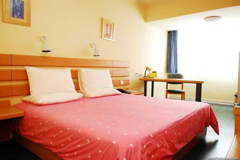 Home Inn Tianjin Weijin Road Tianjin University Buitenkant foto