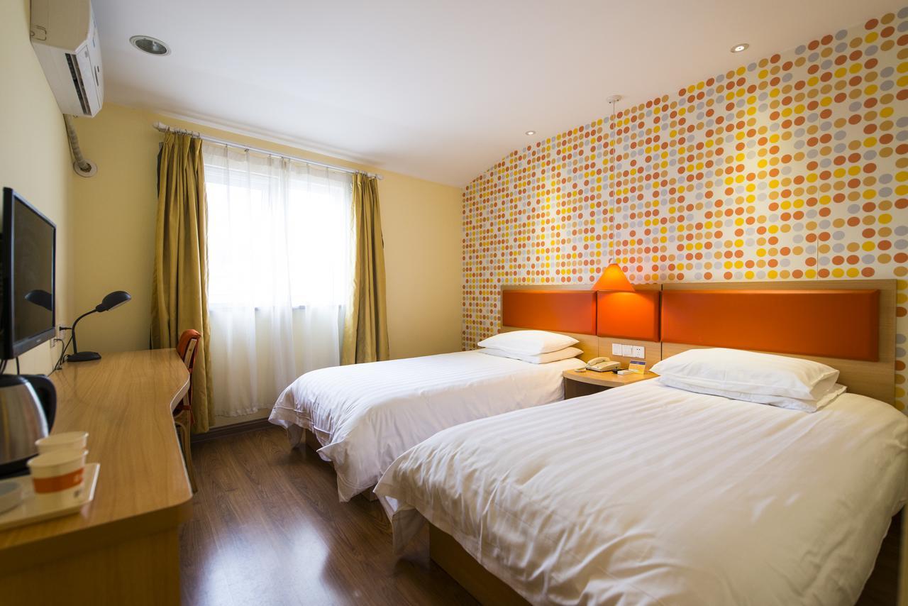 Home Inn Tianjin Weijin Road Tianjin University Buitenkant foto